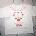 Košieľka na krst červená zlatá a sviečka na krst červené kvietky