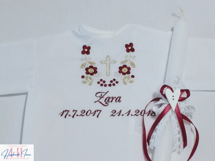 K14 - košieľka na krst bordovo-zlatá s krížikom + Sviečka na krst biela čipka a srdiečko s bordovou mašličkou