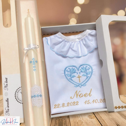 Košieľka na krst k42 modrá so zlatou a sviečka na krst modrý krížik