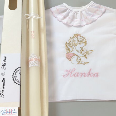 K34 - Košieľka na krst ružová so zlatou + Sviečka na krst ružové kvietky