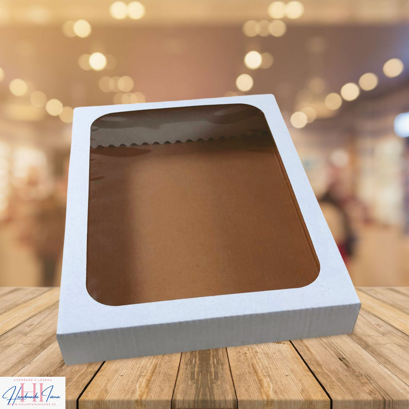 Krabička s okienkom na košieľku na krst