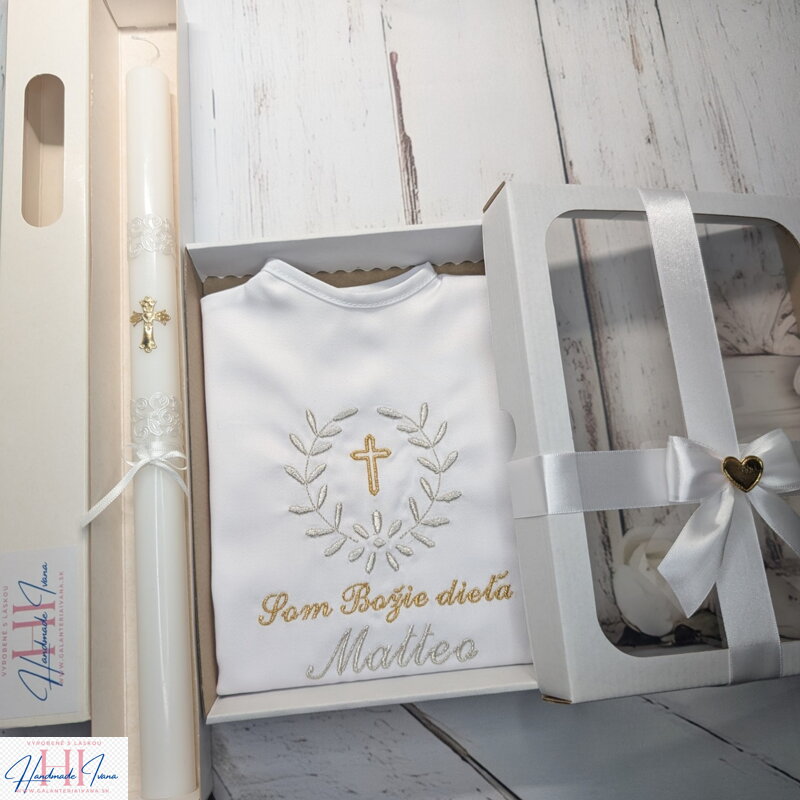 Sada na krst strieborná zlatá so zlatým krížikom v krabičke s mašľou