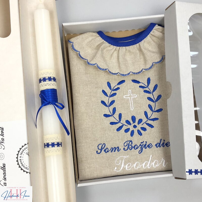 Košieľka na krst k10 ľanová modrá + Sviečka na krst modré kvietky s modrou