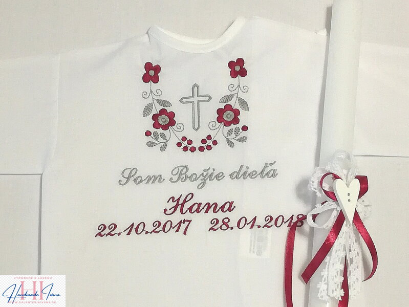 K14 - košieľka na krst bordovo-šedá s krížikom + Sviečka na krst biela čipka a srdiečko s bordovou mašličkou