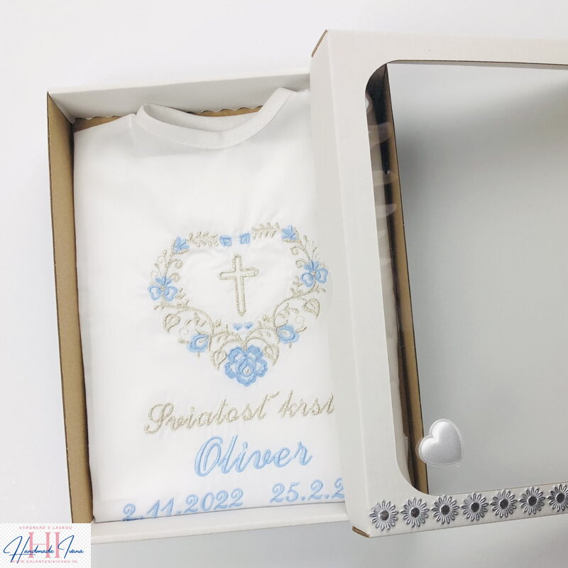 K05 - krstová košieľka svetlá modrá so striebornou