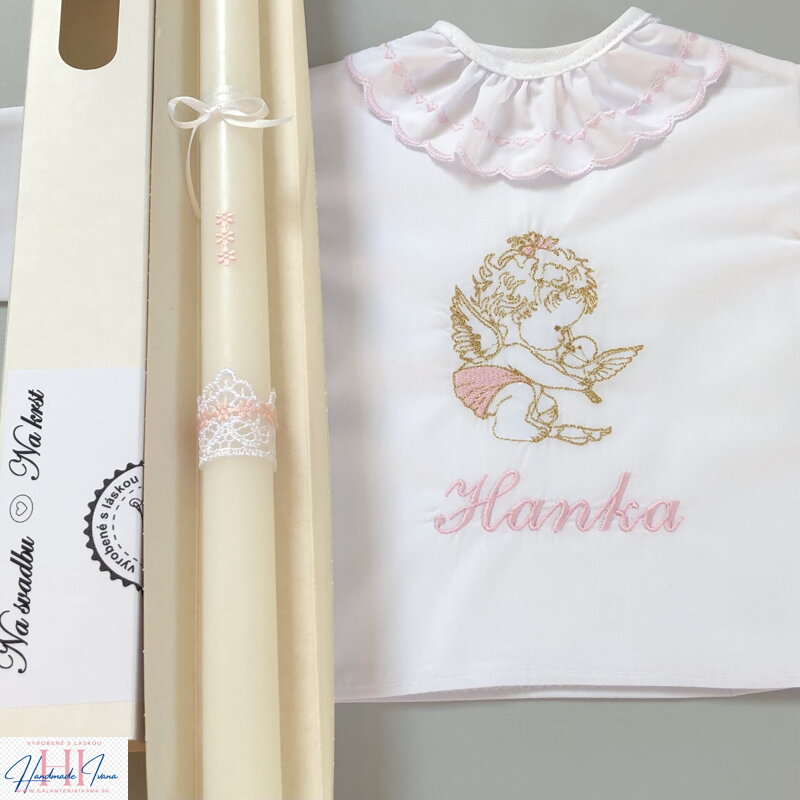 K34 - Košieľka na krst ružová so zlatou + Sviečka na krst ružové kvietky