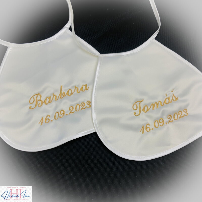Svadobné podbradníky smotanové so zlatou výšivkou