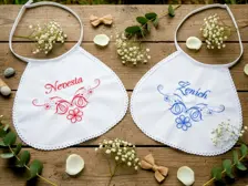 Vyšívané svadobné podbradníky od Handmade Ivana