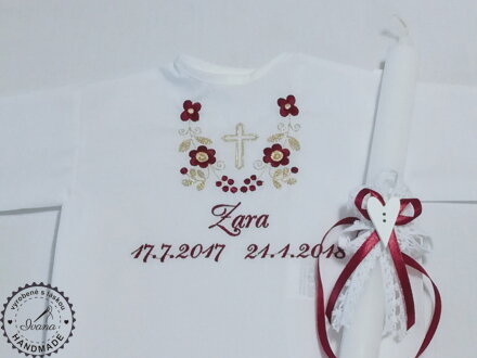 K14 - košieľka na krst bordovo-zlatá s krížikom + Sviečka na krst biela čipka a srdiečko s bordovou mašličkou
