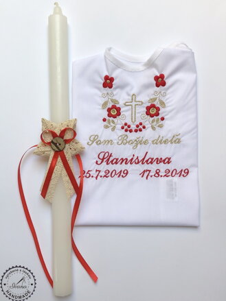 K14 - košieľka na krst červeno-zlatá výšivka s krížikom + Sviečka Handmade Ivana 05