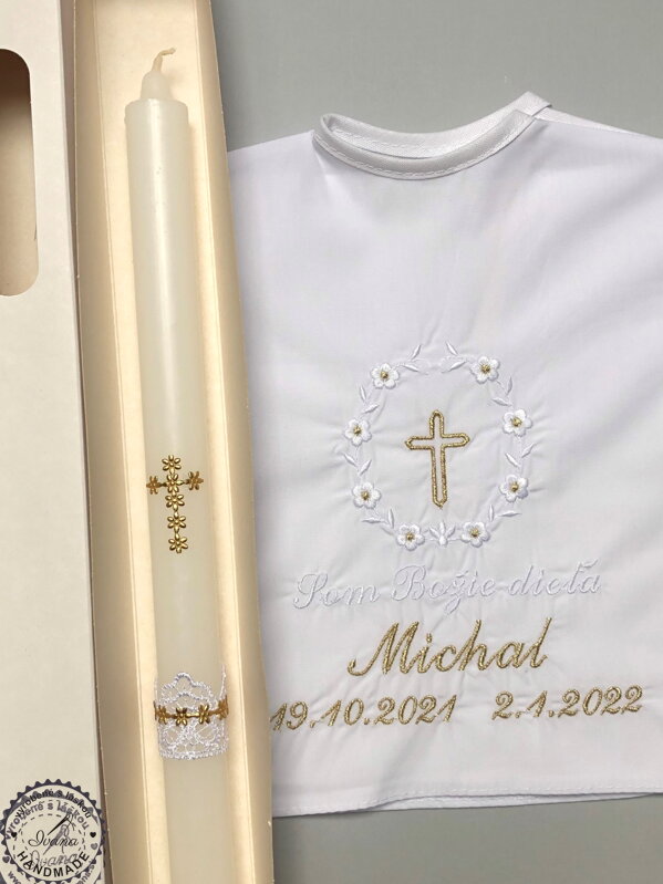 K01 - krstová košieľka bielo-zlatá + sviečka na krst zlatý krížik