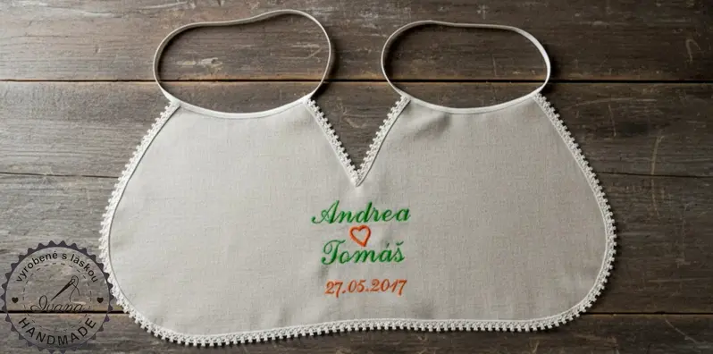 Dvojitý svadobný podbradník ražný